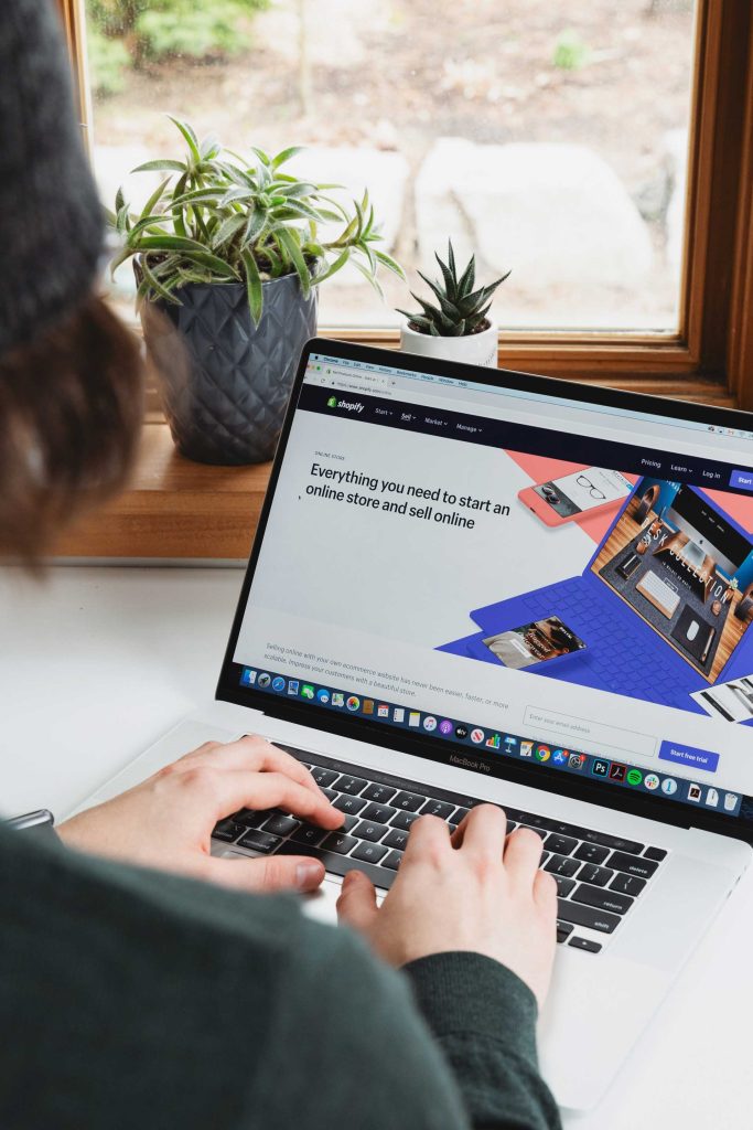 How to Build an Ecommerce Website From Scratch